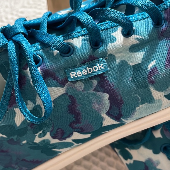 Redbox walking shoe US 8.5 - Picture 3 of 9